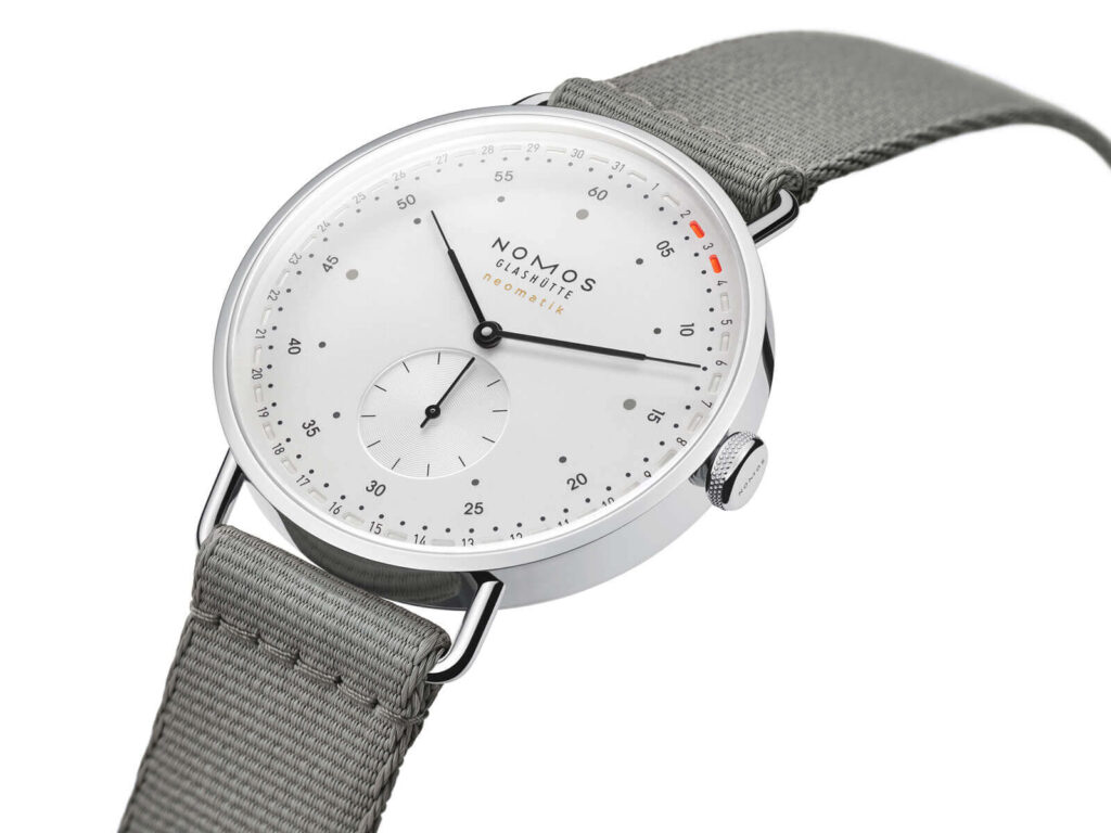 NOMOS Glashütte Metro neomatik 41 Update