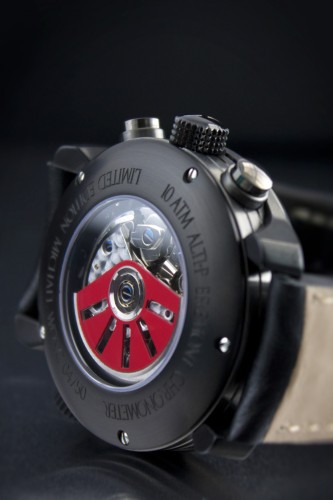 Bremont MW Heli-Chrono - caseback Bremont MW Heli-Chrono