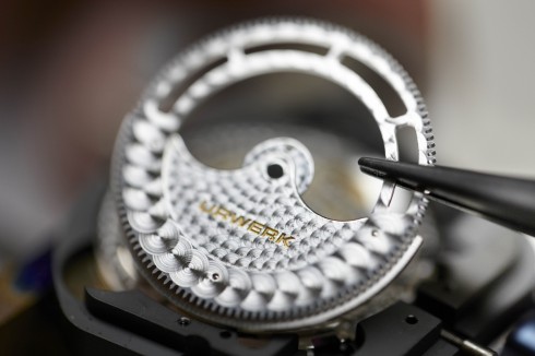 Urwerk UR-210