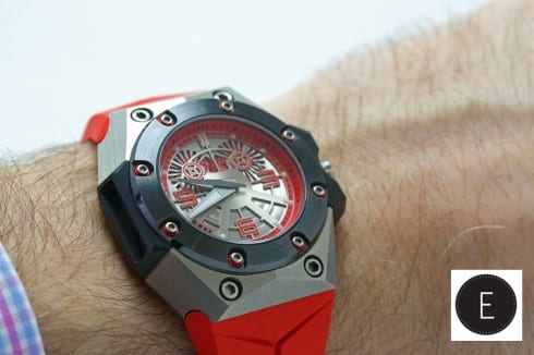 Linde Werdelin Oktopus Titanium Red
