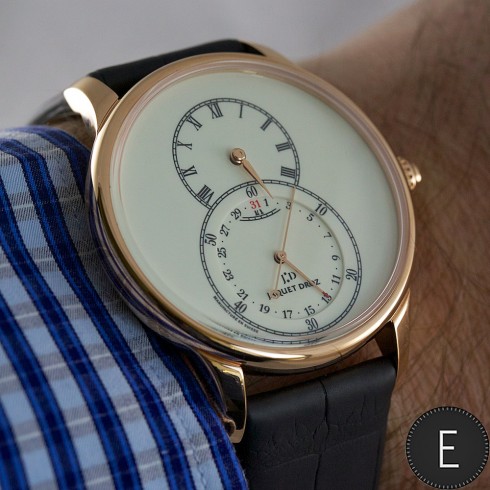 Jaquet Droz Grande Seconde Quantiéme Ivory Enamel - in-depth watch review by ESCAPEMENT
