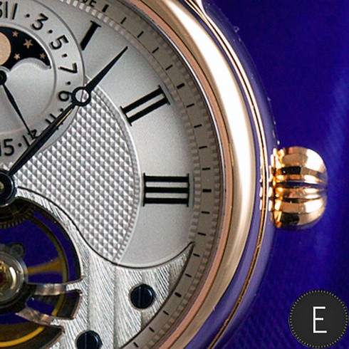 Frederique Constant Manufacture Heart Beat FC-945 Silicium - Ref FC-945MC4H9 Frederique Constant Manufacture Heart Beat FC-945 Silicium - in-depth watch review by ESCAPEMENT