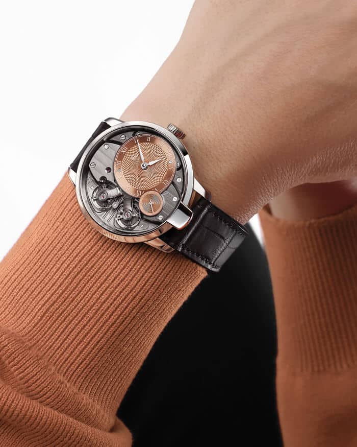 Armin Strom Pure Resonance 'Salmon' Special Edition