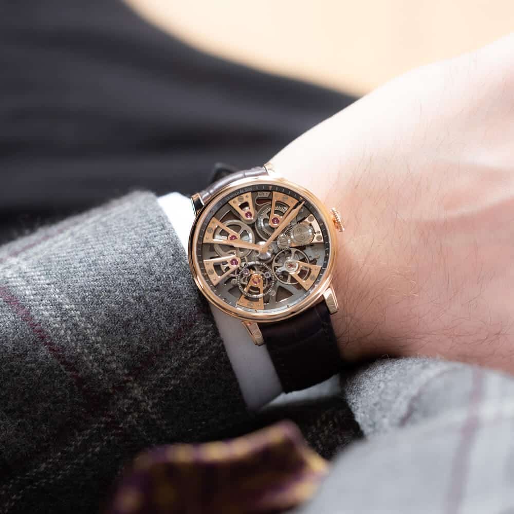 Arnold & Son Nebula Gold Supernovae