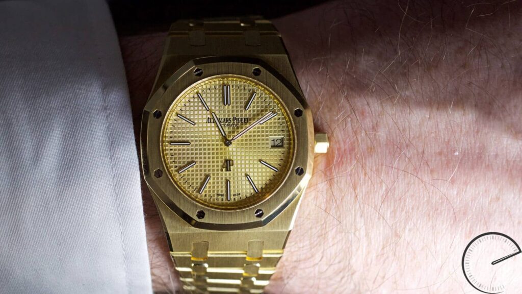 Audemars Piguet Royal Oak Extra-Thin 15202BA.OO.1240BA.02
