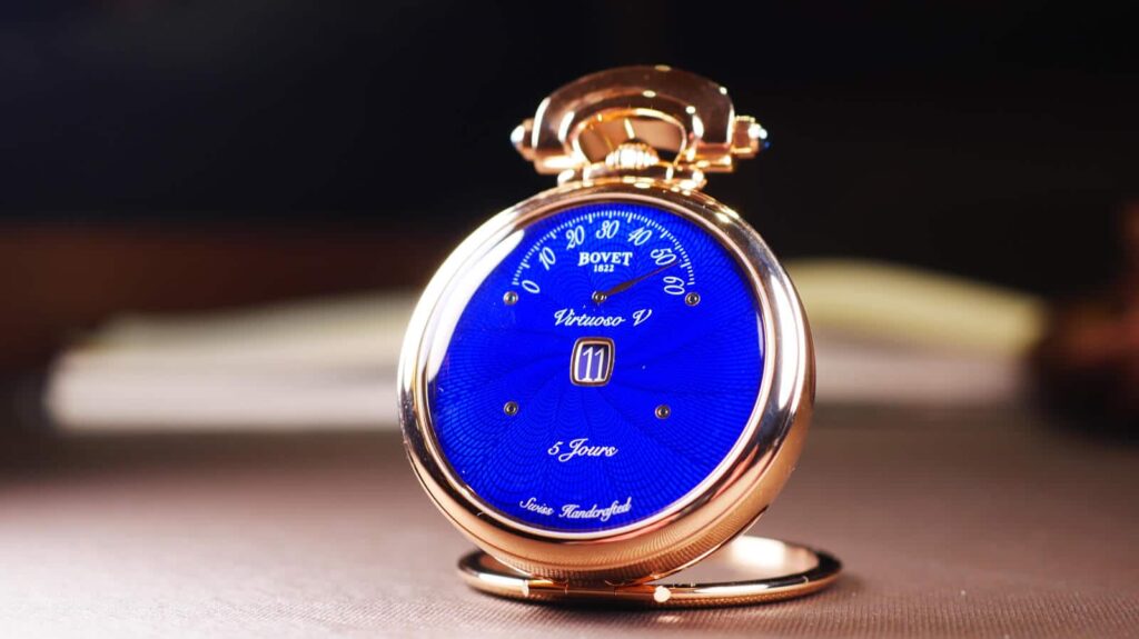 Bovet Virtuoso V - Jumping hours, retrograde minutes and reversed hand-fitting