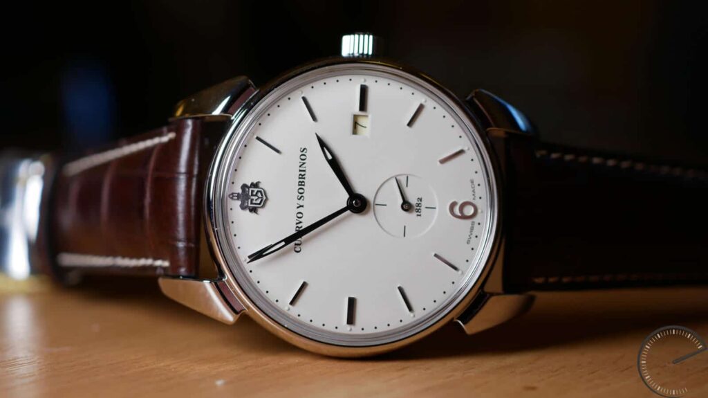 Cuervo y Sobrinos Historiador Pequenos Segundos - watch with small seconds and date display