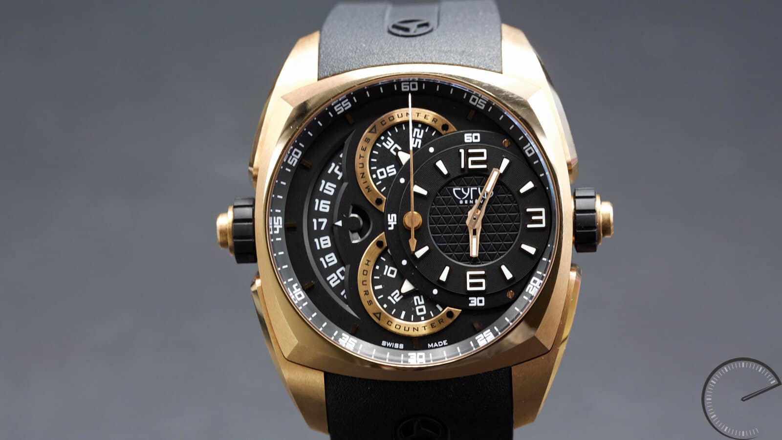 Cyrus Klepcys Chronograph