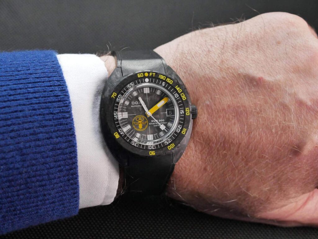 Doxa SUB 300 Carbon Aqua Lung US Divers