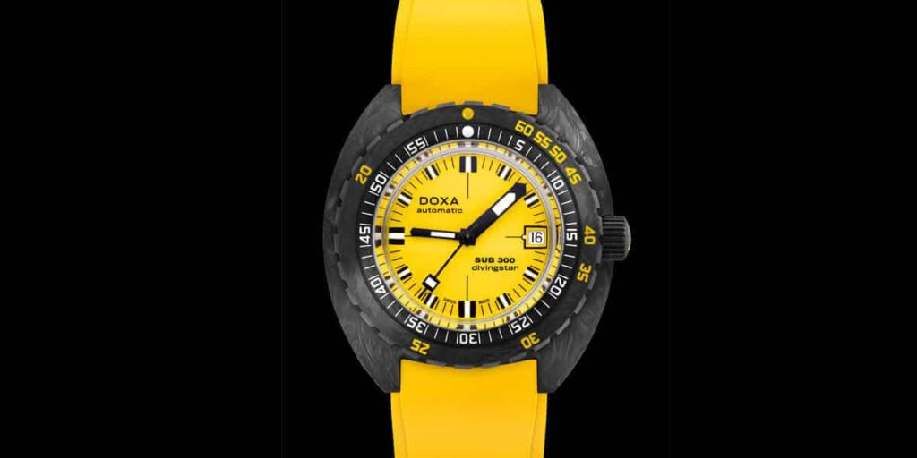 Doxa SUB 300 Carbon COSC