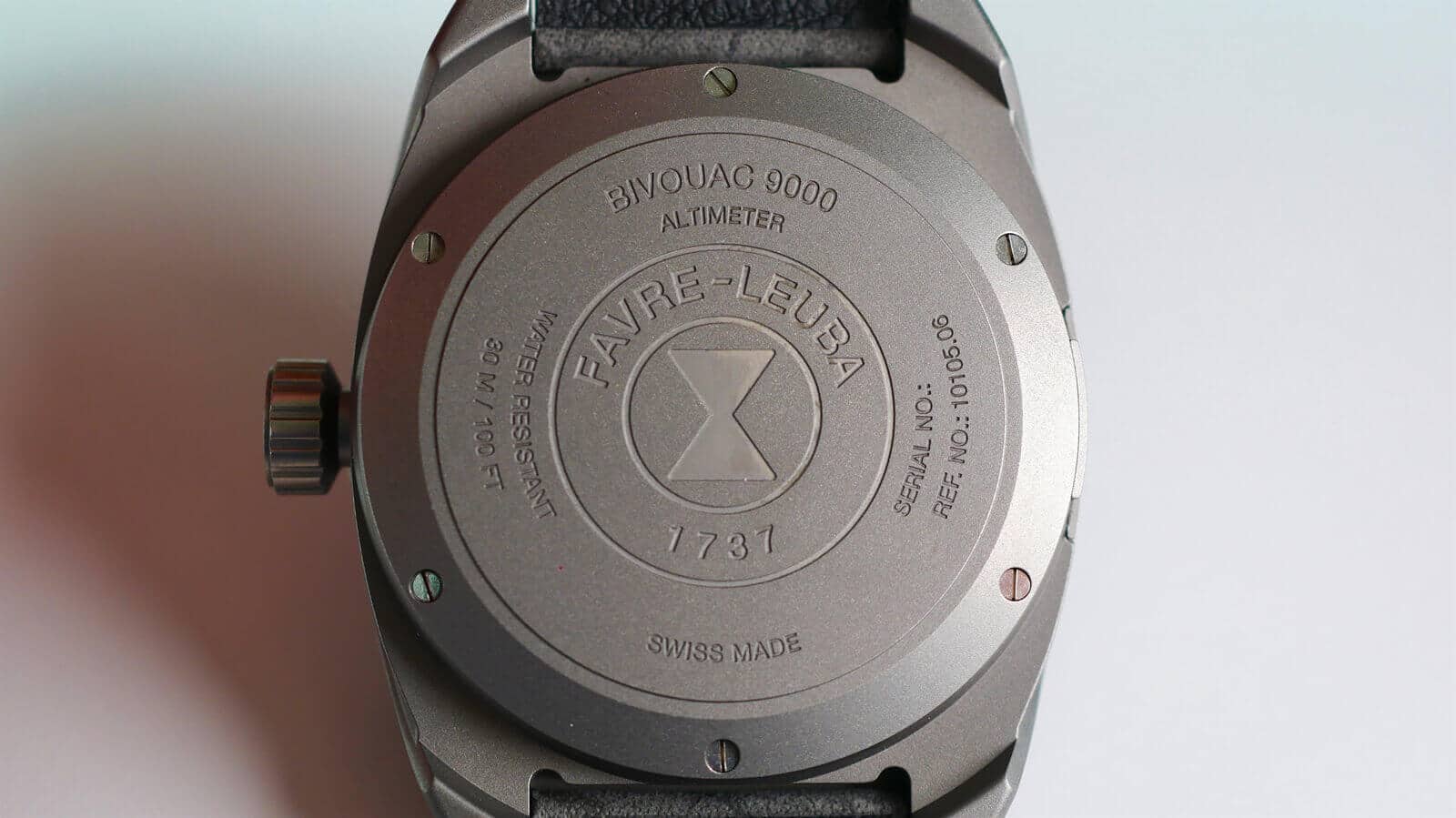 Favre Leuba Bivouac 9000 - altimeter and air pressure display