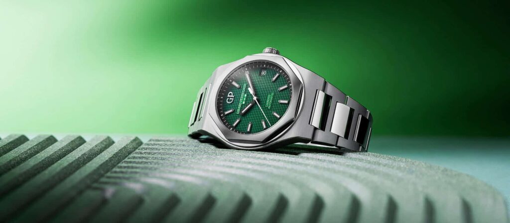 Girard-Perregaux Laureato 42 mm Green