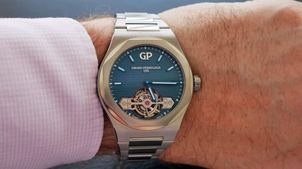Girard-Perregaux Laureato Tourbillon 43mm