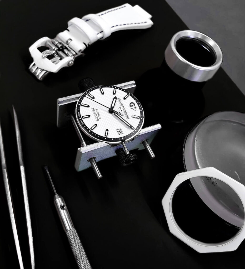 Girard-Perregaux Laureato Ghost x Bamford Watch Department