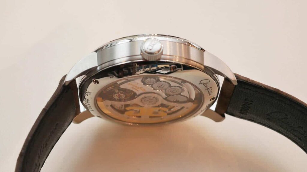 Glashütte Original Senator Excellence Panorama Date caseband