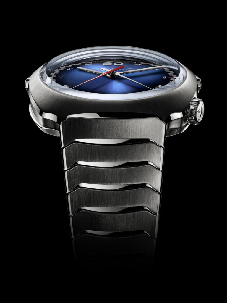 H. Moser & Cie. Streamliner Flyback Chronograph Automatic Funky Blue