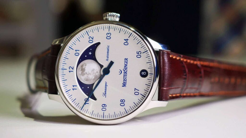 MeisterSinger Lunascope - single-hand watch with large moon-phase display