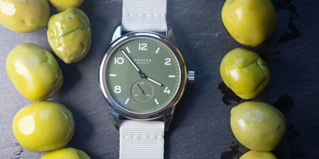 NOMOS Glashütte Club automatic Olive