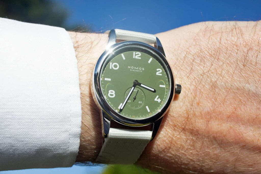 NOMOS Glashütte Club automatic Olive