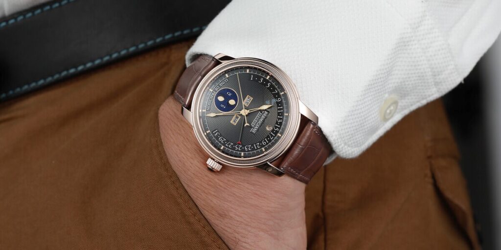 Parmigiani Fleurier Toric Quantième Perpétuel Rétrograde
