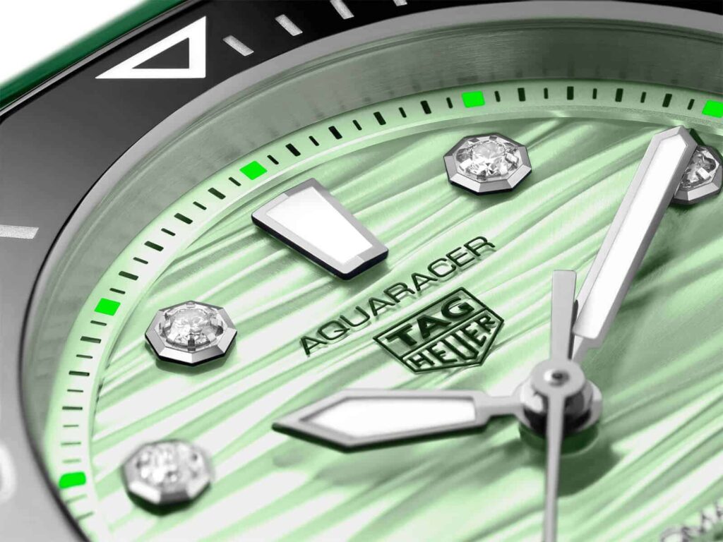 TAG Heuer Aquaracer Professional 300 Naomi Osaka Limited Edition