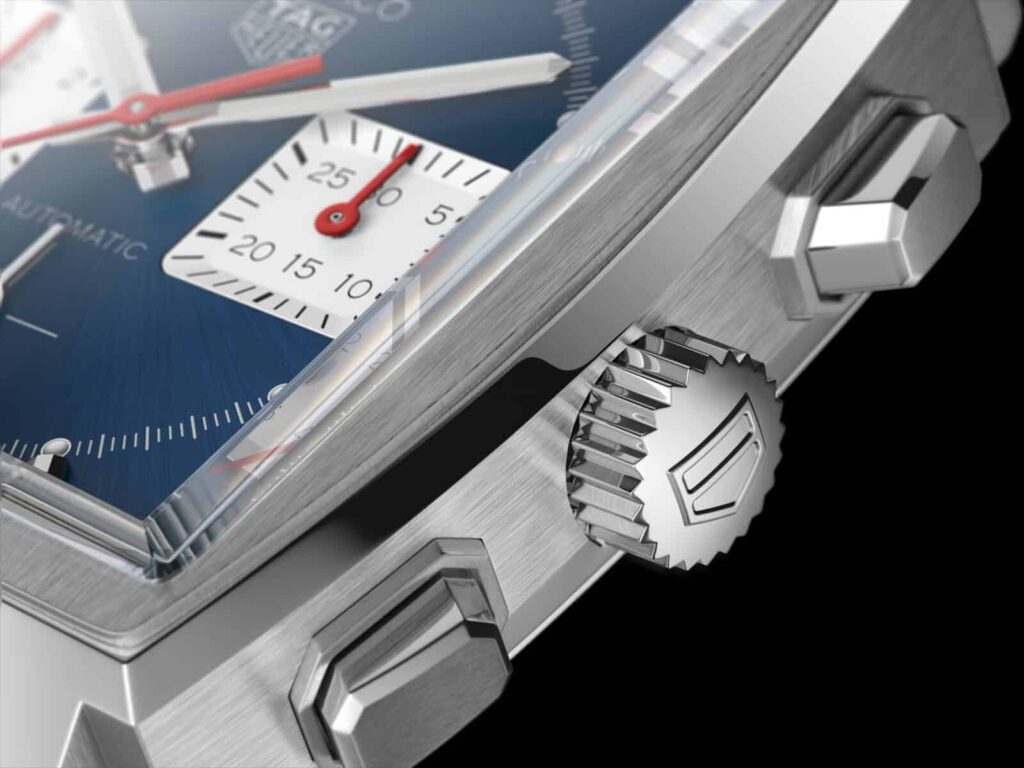 TAG Heuer Monaco Chronograph 39mm Calibre Heuer 02 with new bracelets