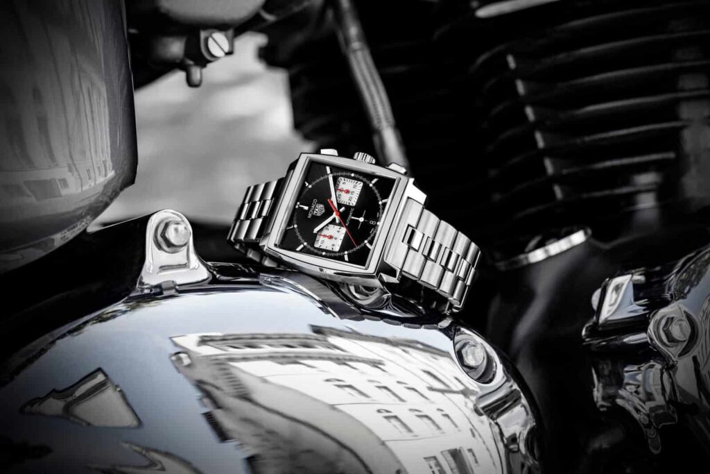 TAG Heuer Monaco Chronograph 39mm Calibre Heuer 02 with new bracelets