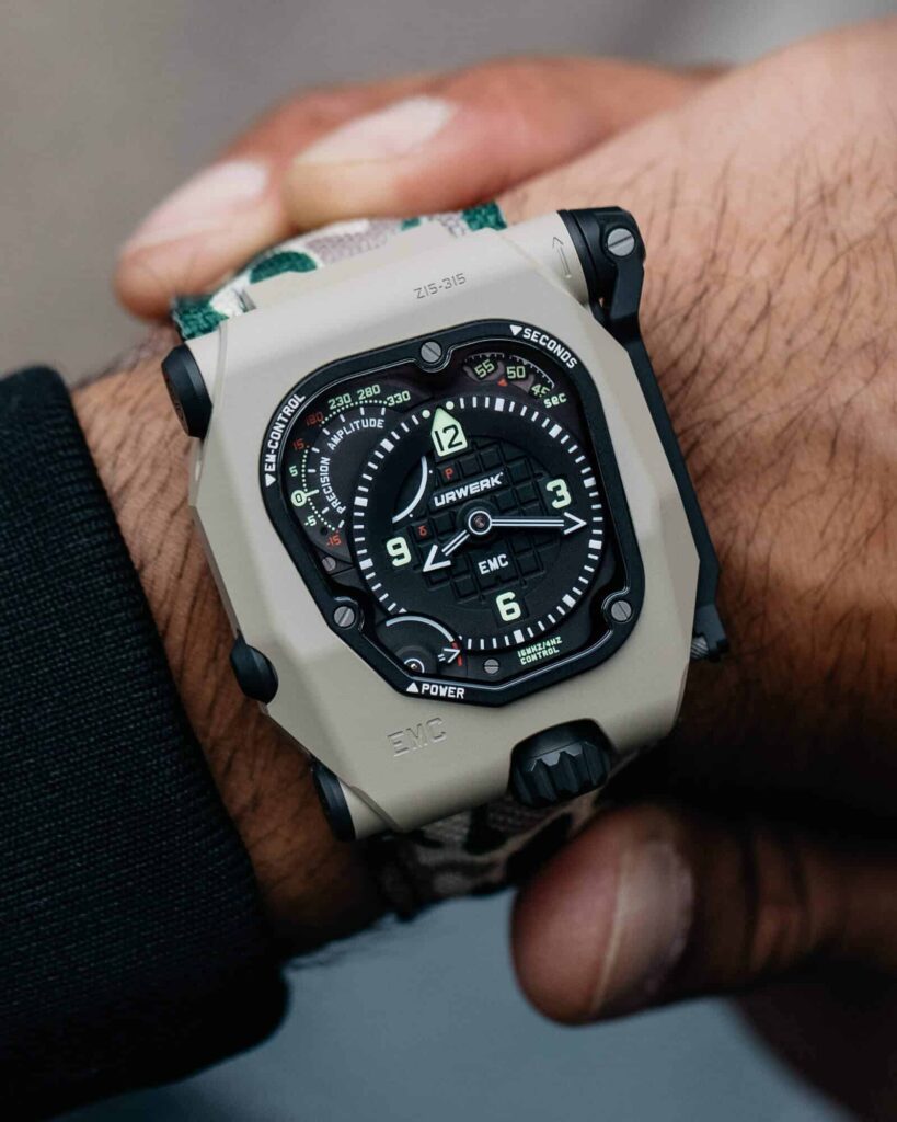 Urwerk EMC Time Hunter Desert Sage