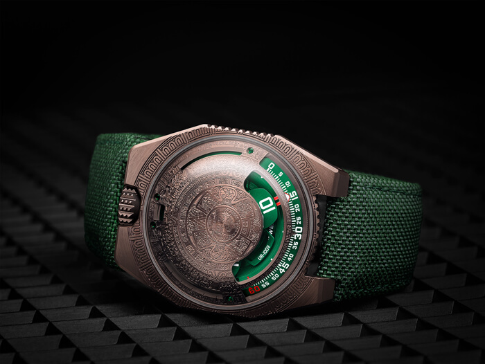 Urwerk UR-100V Time and Culture I
