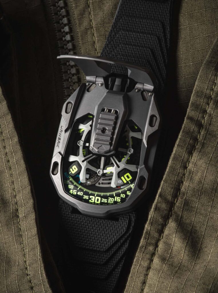 Urwerk UR-105 TTH 'Tantalum Hull'