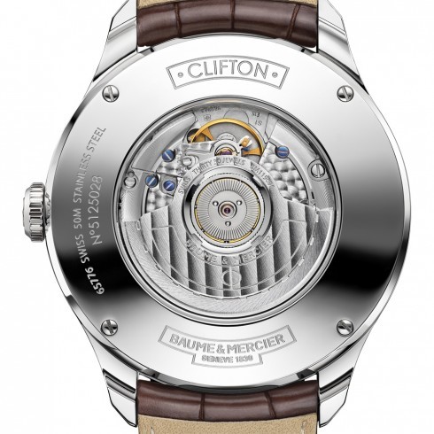 Baume & Mercier Clifton Big Date and Power Reserve Ref. 101205 Baume & Mercier Clifton Big Date and Power Reserve Ref. 101205 - SIHH 2015