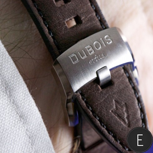 DuBois et Fils DBF003-02 - watch review by ESCAPEMENT