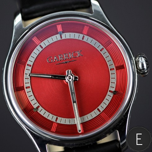 Garrick Hoxton sm302 - watch review by ESCAPEMENT