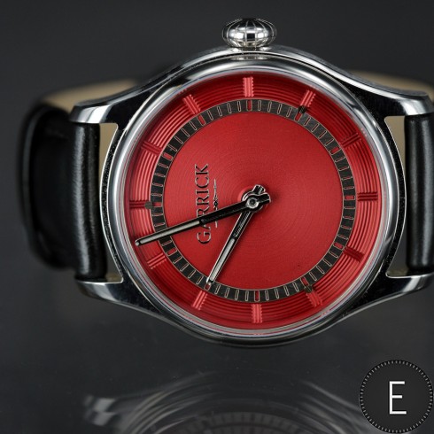 Garrick Hoxton sm302 - watch review by ESCAPEMENT