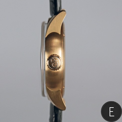 Girard-Perregaux Neo-Tourbillon with Three Bridges - watch review by ESCAPEMENT