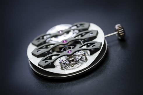 Girard-Perregaux Neo-Tourbillon with Three Bridges - watch review by ESCAPEMENT