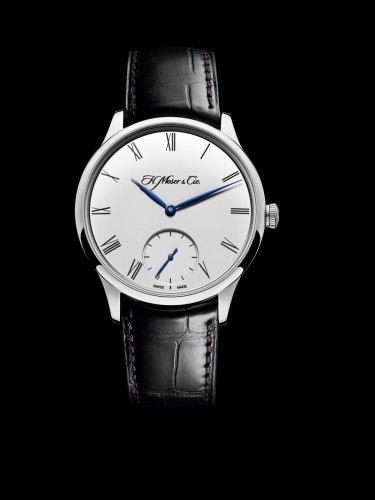 H. Moser &amp; Cie. Venturer Small Seconds in White Gold - reference 2327-0200 - watch review by ESCAPEMENT