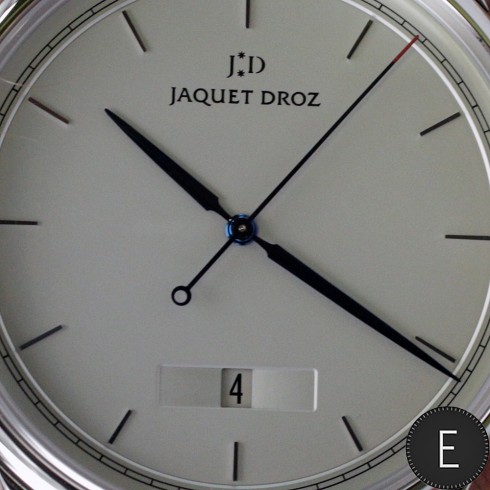 Jaquet Droz Grande Heure Minute Quantième Ref. J017530240 - watch review by ESCAPEMENT