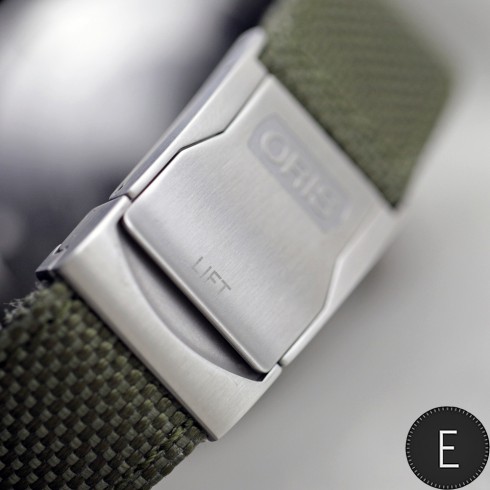 Oris Big Crown ProPilot Altimeter - watch review by ESCAPEMENT