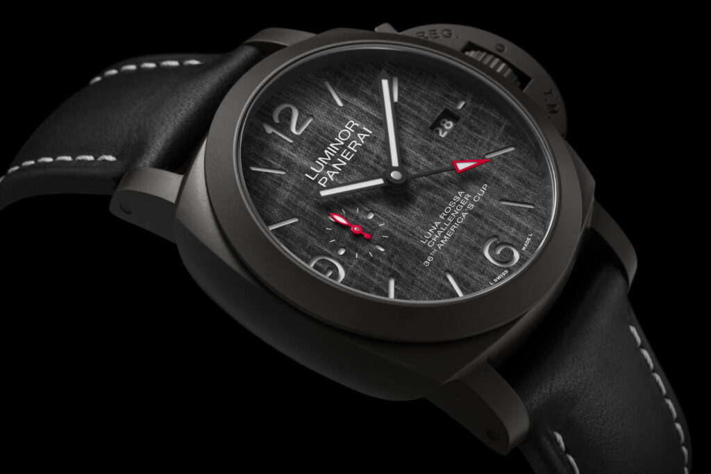 Panerai Luminor Luna Rossa GMT - 44 mm (PAM01036)