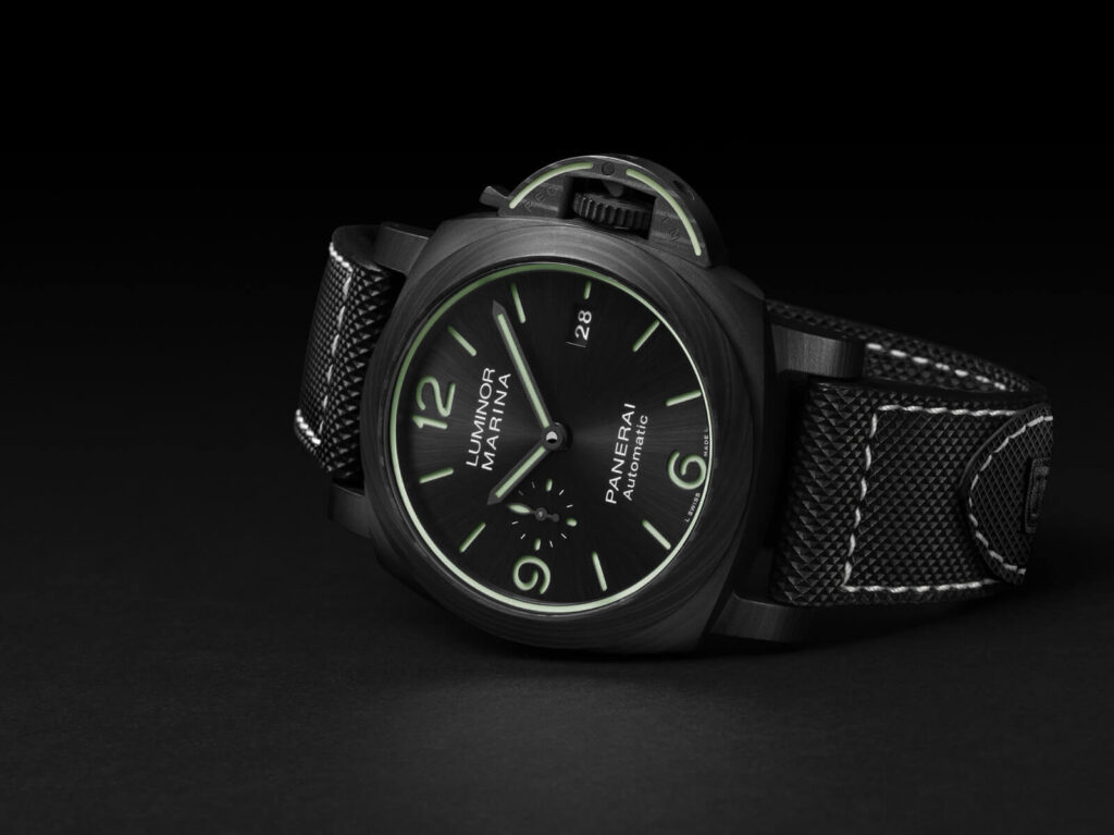 Panerai Luminor Marina Carbotech 44mm (PAM1118)