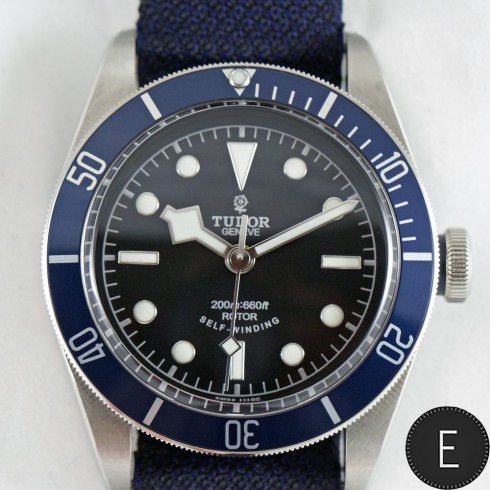 Tudor Heritage Black Bay Blue - more choice for watch lovers