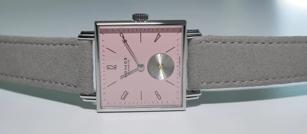 NOMOS Glashütte Tetra history