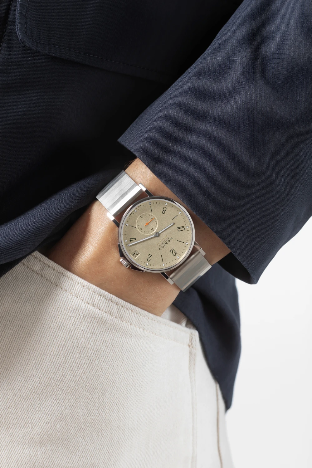 NOMOS Glashutte Ahoi neomatik 38 date sand