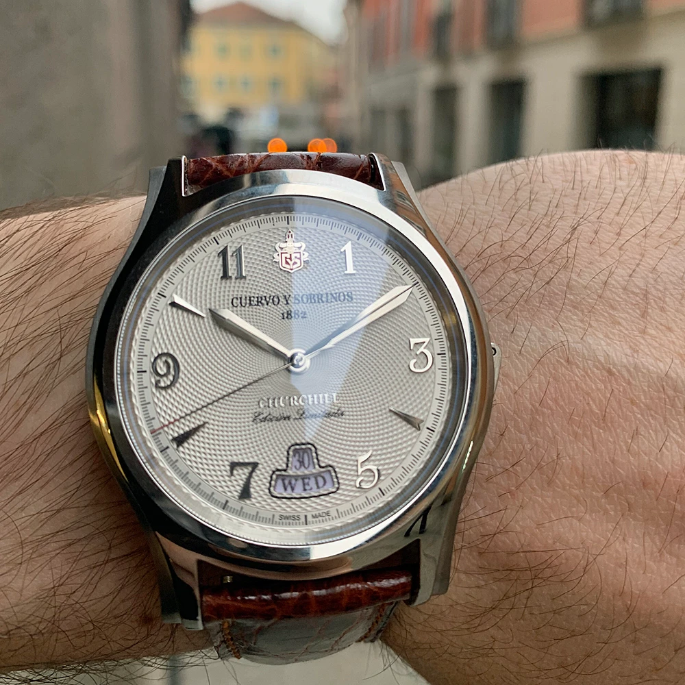 Cuervo y Sobrinos Robusto Churchill Yalta Edition wristshot