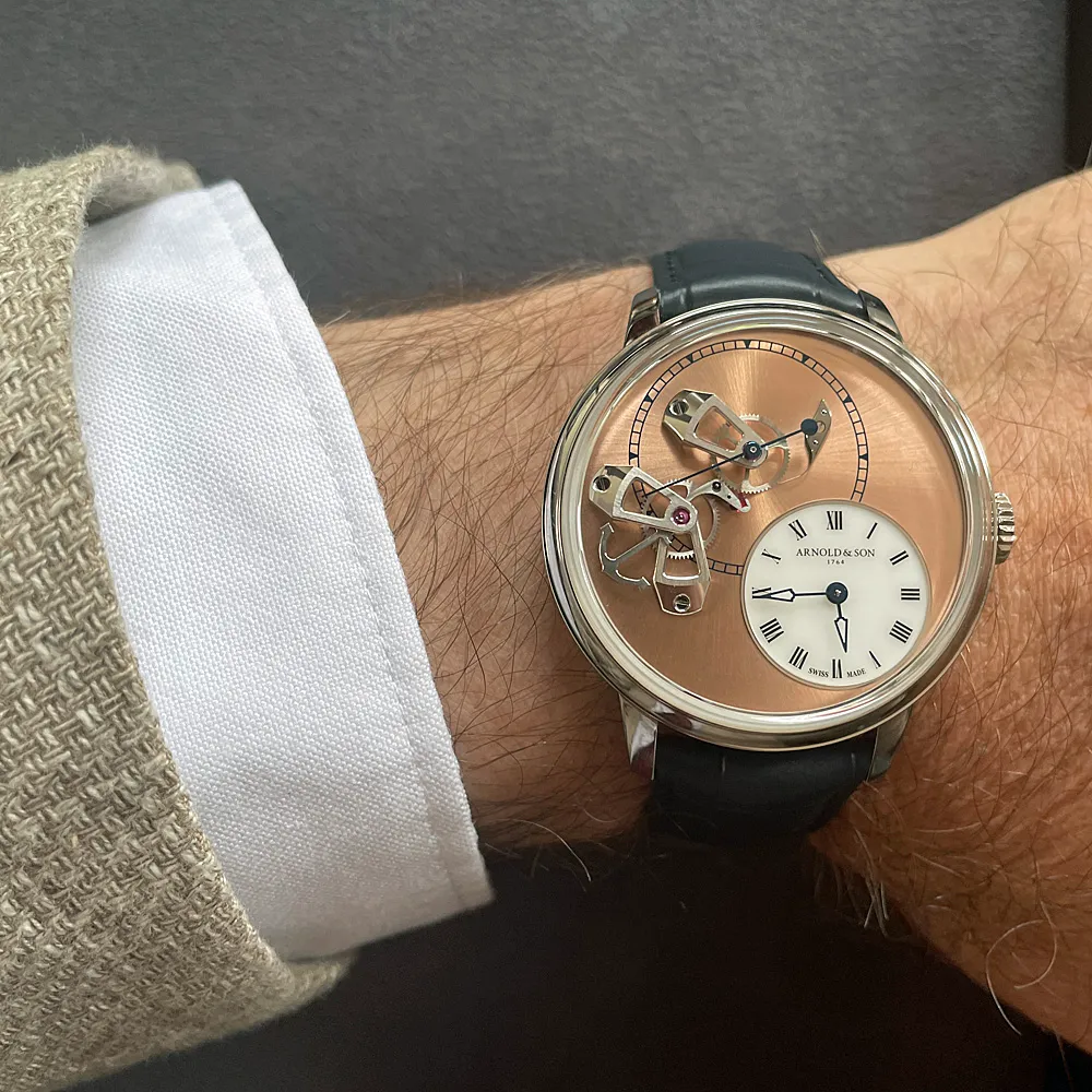 Arnold & Son DTSB 42 Platinum