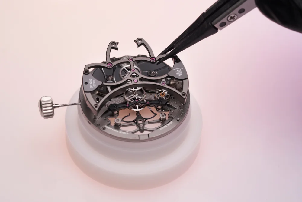 Girard-Perregaux Neo Constant Escapement