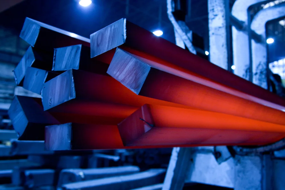 Lucent Steel
