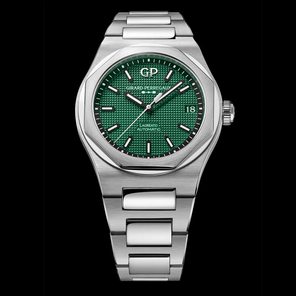 Girard Perregaux Laureato 42mm Green
