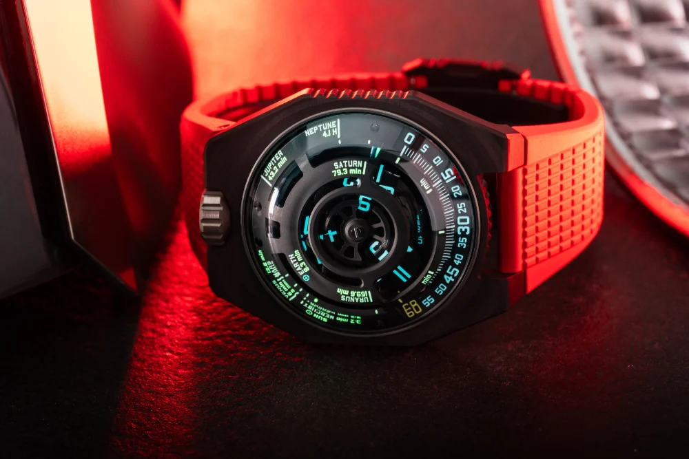 URWERK UR-100V LightSpeed